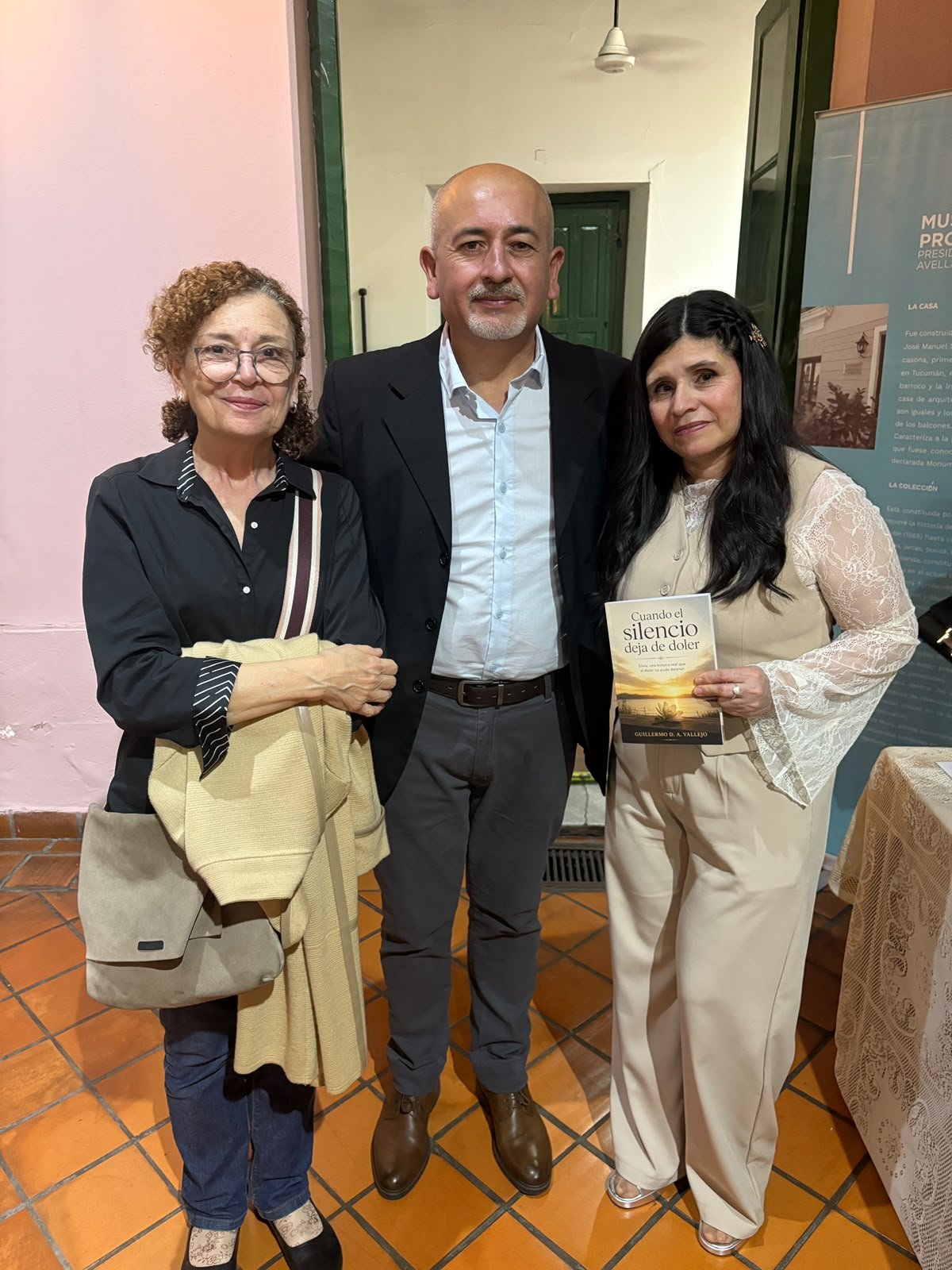 Fotografía del encuentro durante la presentación