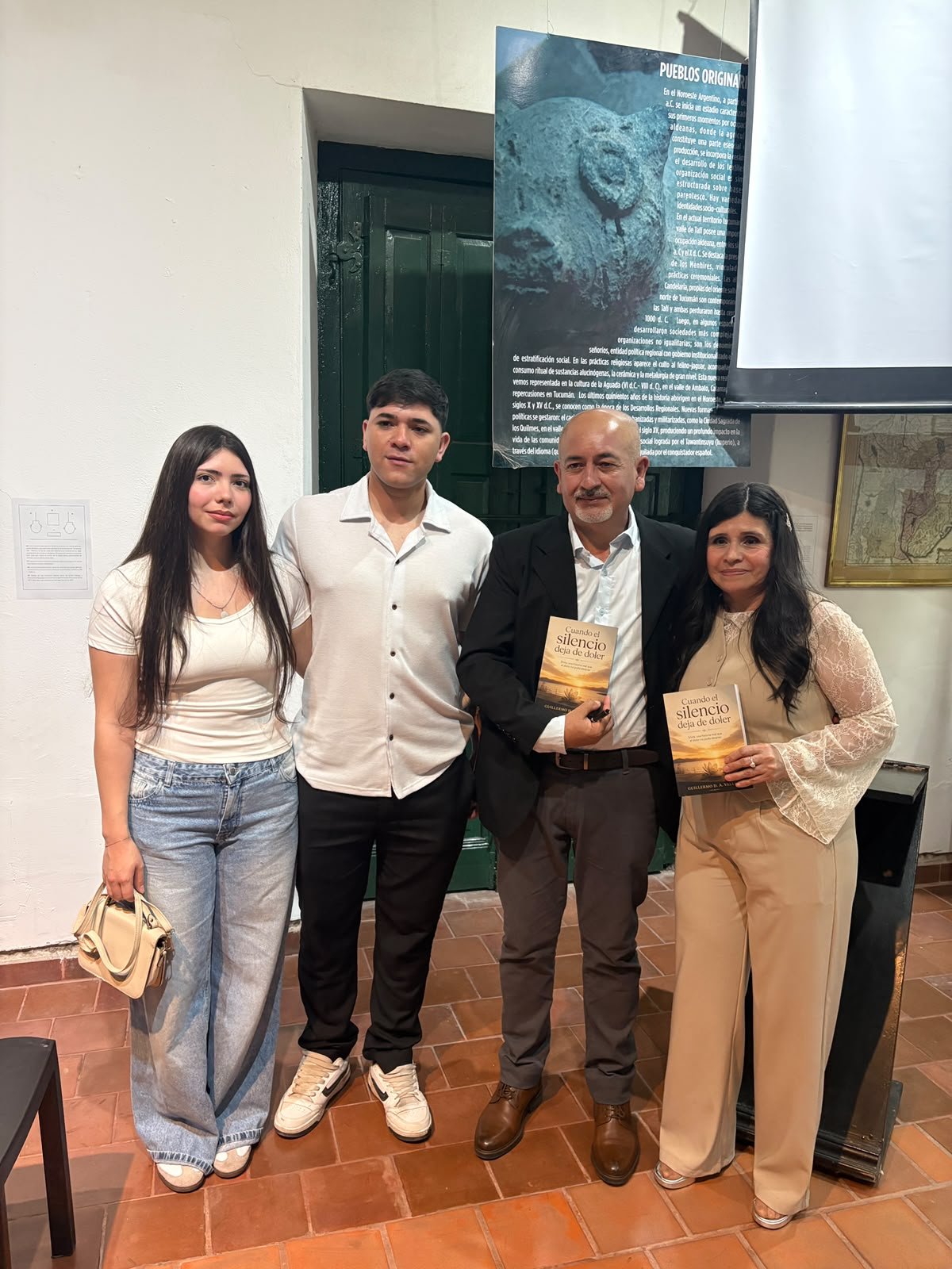 Fotografía del encuentro en el Museo Histórico Provincial Presidente Nicolás Avellaneda